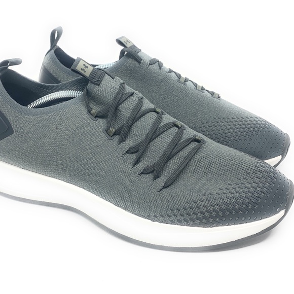 ua charged covert knit